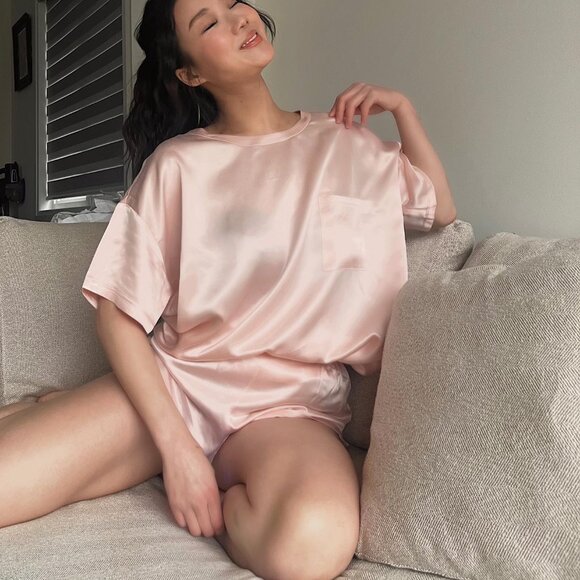 Lunya Washable Silk Tee Short Set - Picture 2 of 3